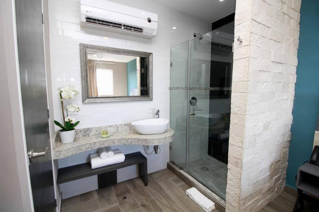 Illusion Xpress I Attraction Hotel Deluxe Playa del Carmen Kültér fotó