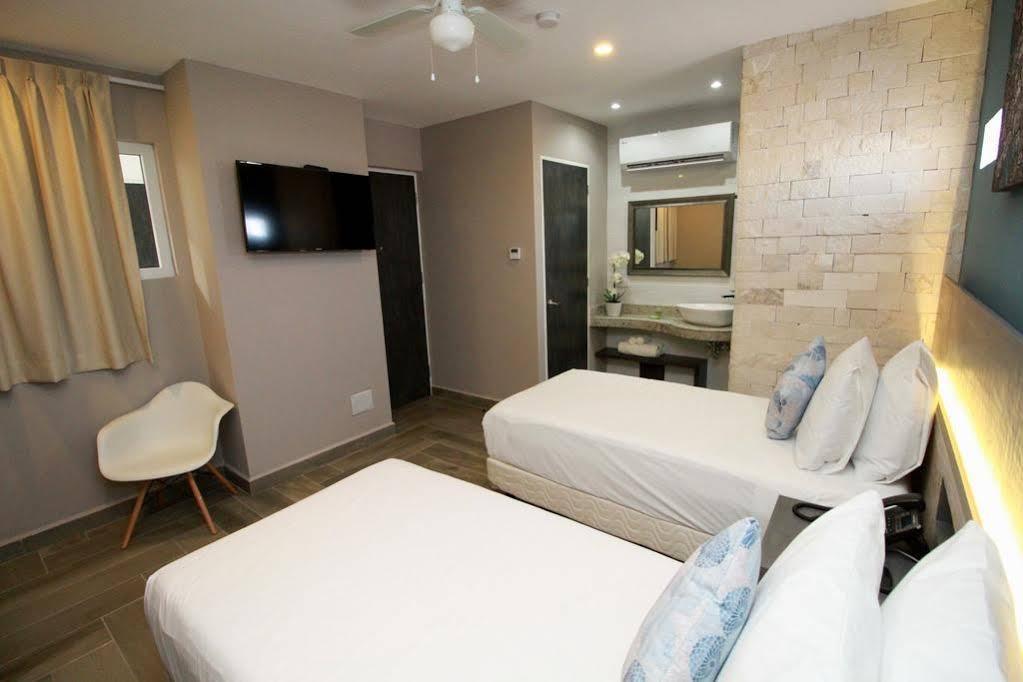 Illusion Xpress I Attraction Hotel Deluxe Playa del Carmen Kültér fotó