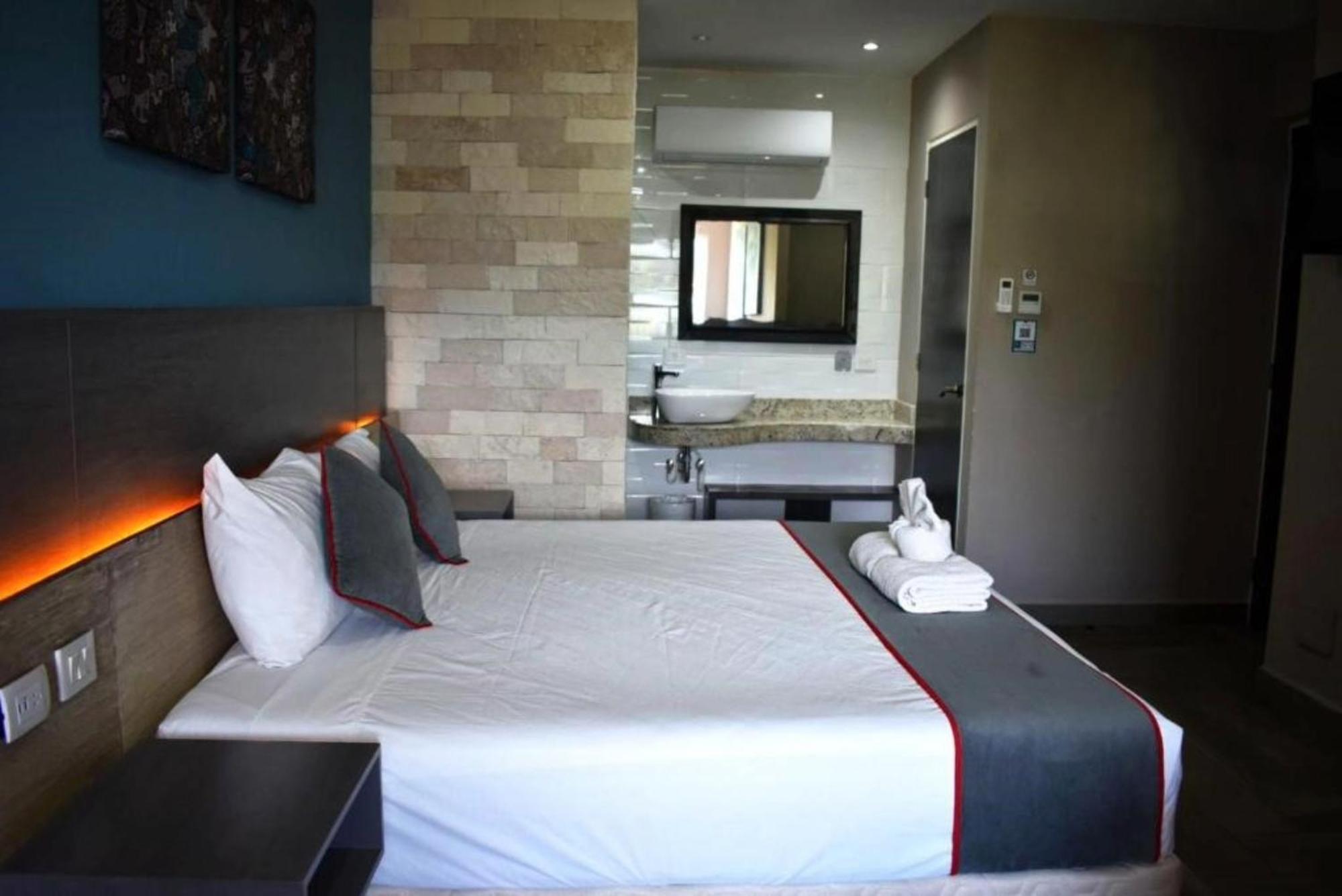 Illusion Xpress I Attraction Hotel Deluxe Playa del Carmen Kültér fotó