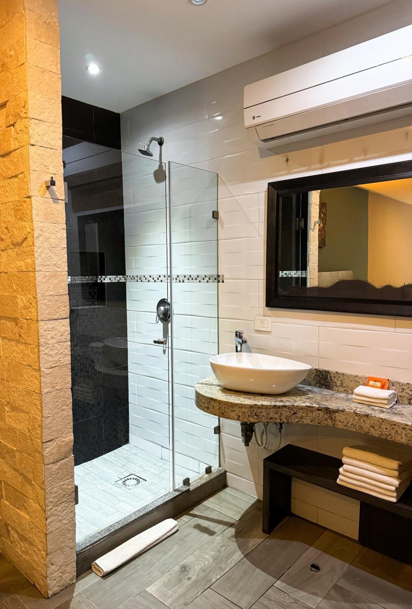 Illusion Xpress I Attraction Hotel Deluxe Playa del Carmen Kültér fotó